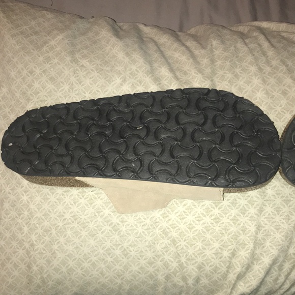 Sandals - Picture 4 of 5